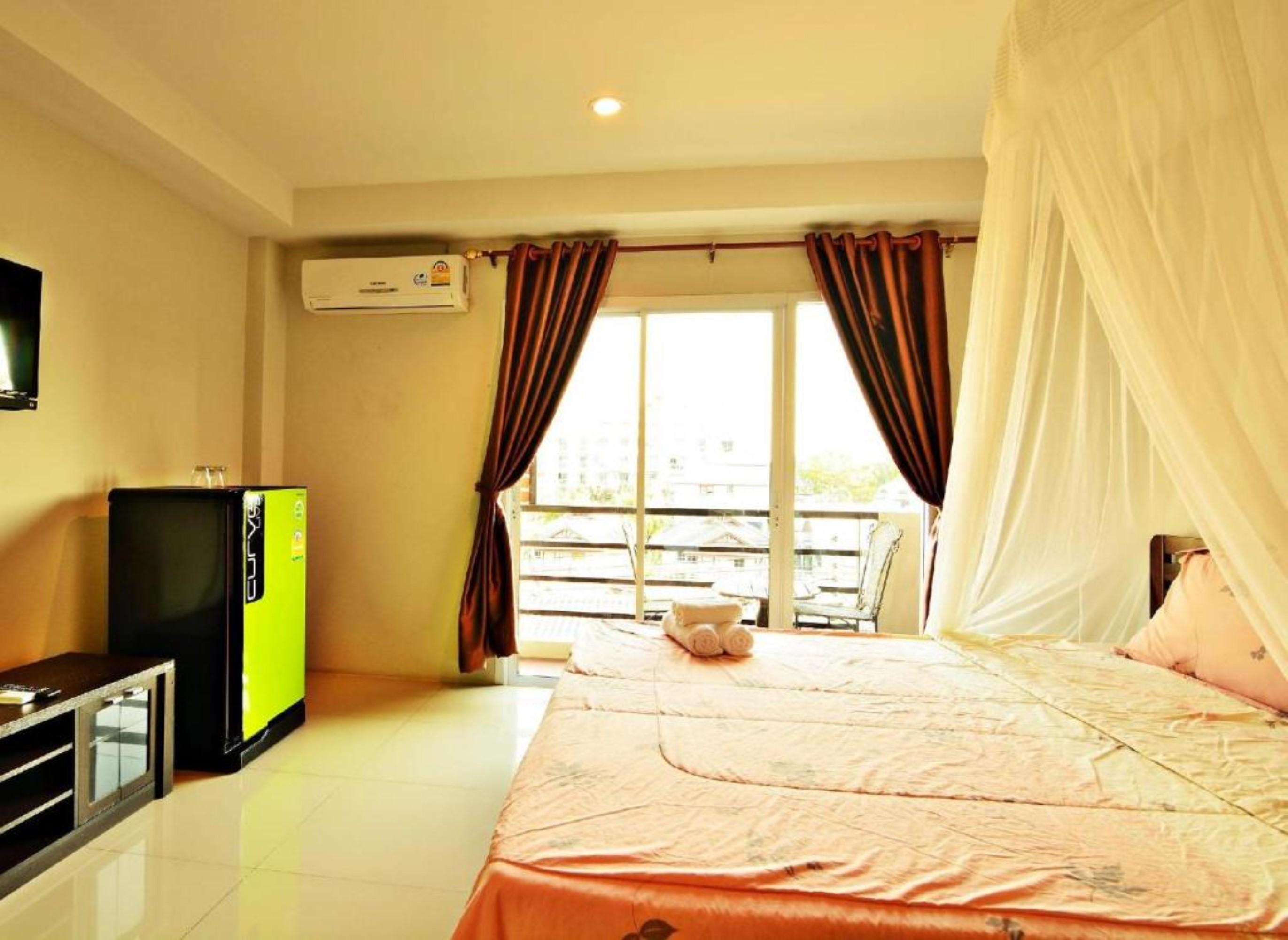 The Day Hotel Çonburi Dış mekan fotoğraf