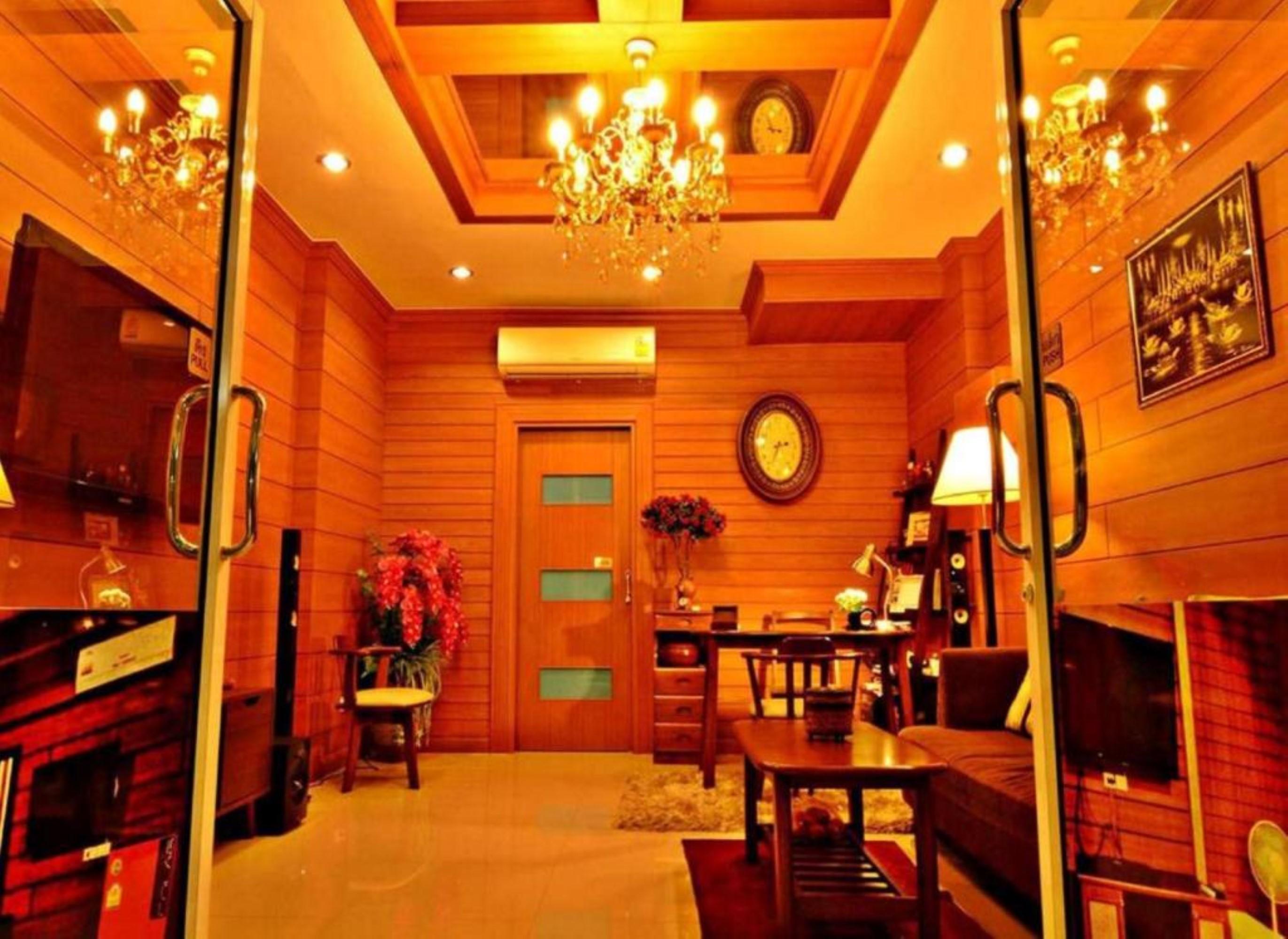 The Day Hotel Çonburi Dış mekan fotoğraf