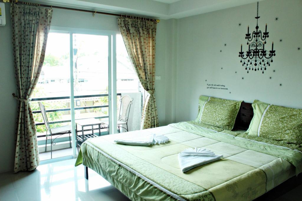 The Day Hotel Çonburi Dış mekan fotoğraf