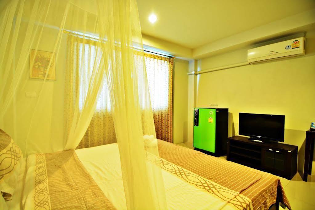 The Day Hotel Çonburi Dış mekan fotoğraf