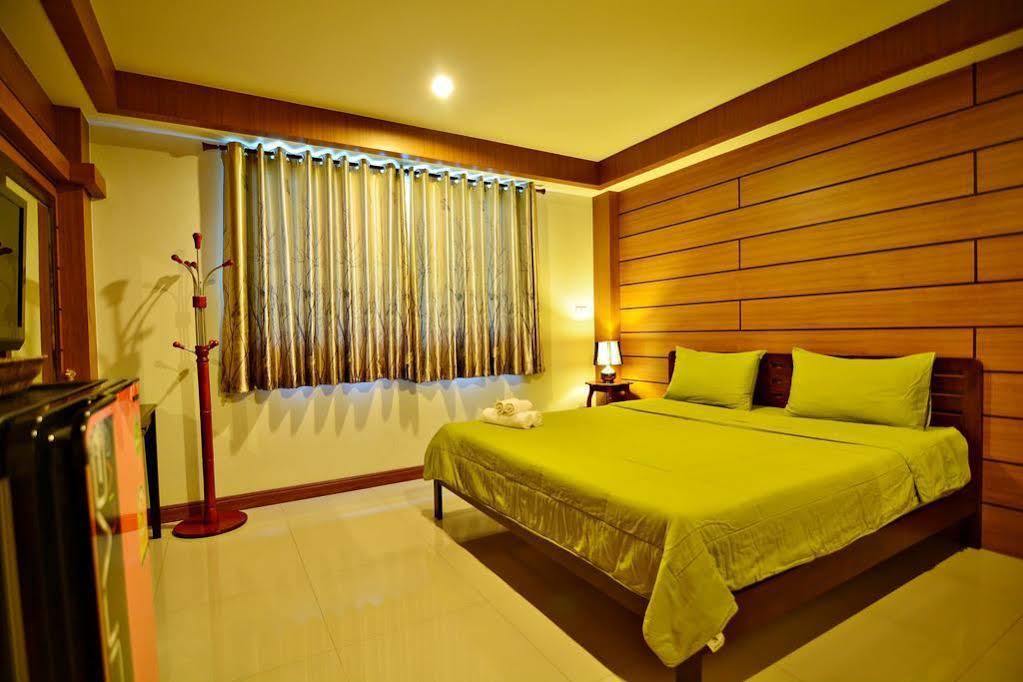 The Day Hotel Çonburi Dış mekan fotoğraf