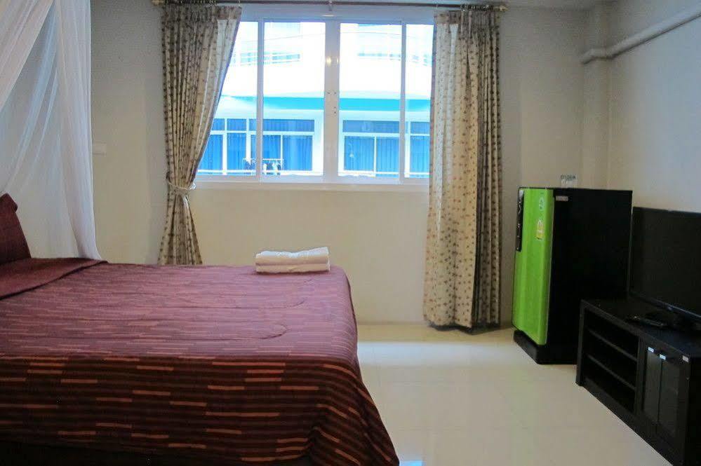 The Day Hotel Çonburi Dış mekan fotoğraf